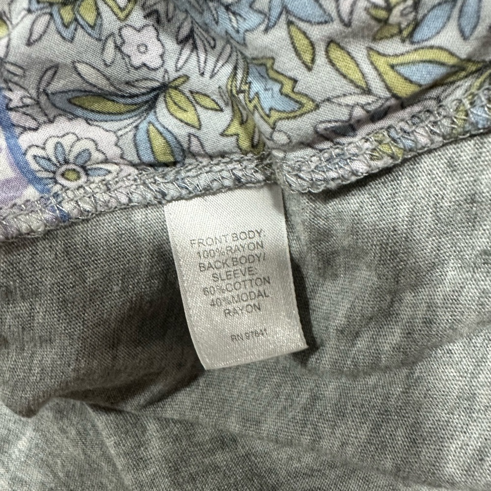 Floral Patchwork Top - Multicolor - Picture 8 of 8
